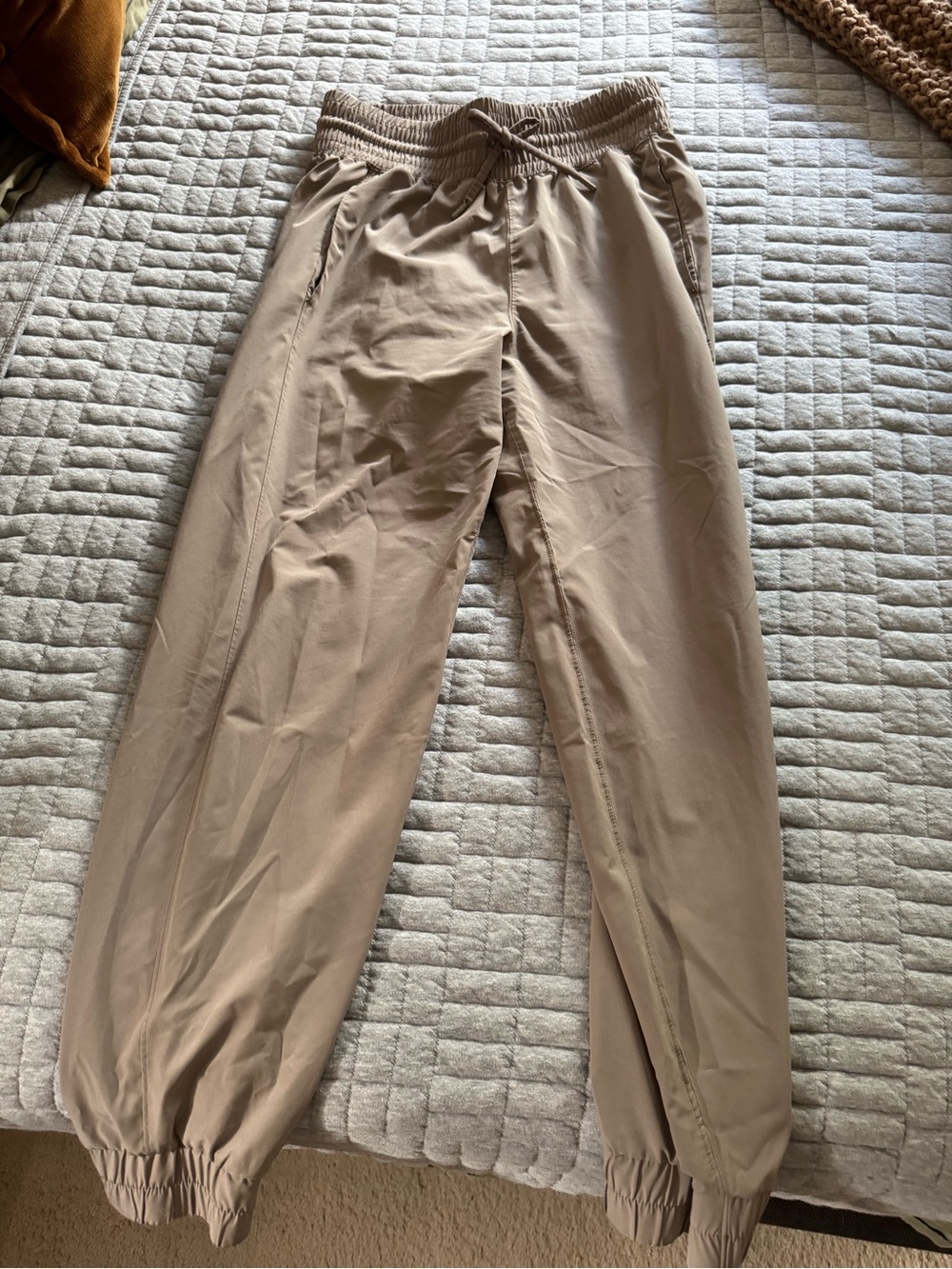 Abercrombie YPB mocha Drawstring Jogger Pants size small